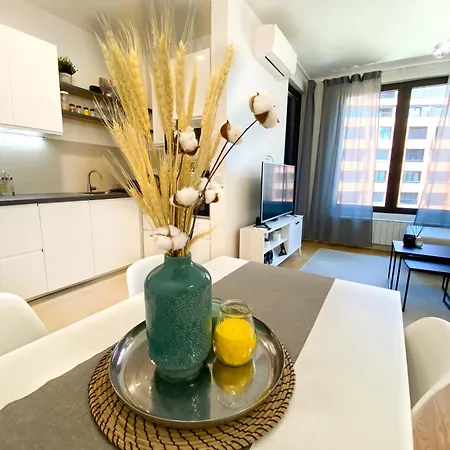 Apartment Riverfront Fortress Belgrade